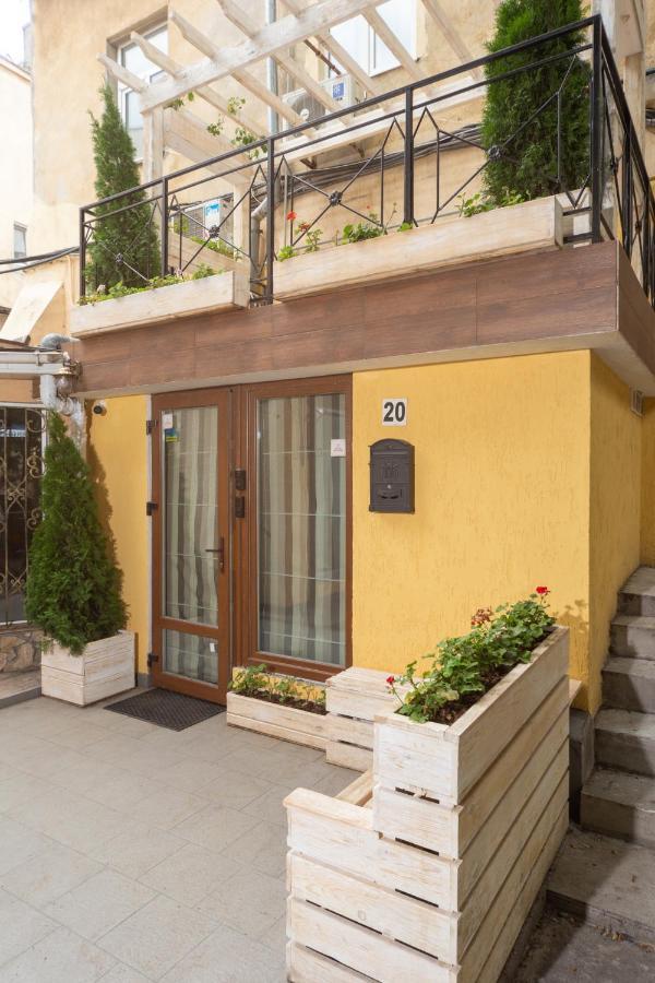 Трирівневий Лофт Із Спальнею-Укриттям Self Check-In 247 Odessa Exteriör bild